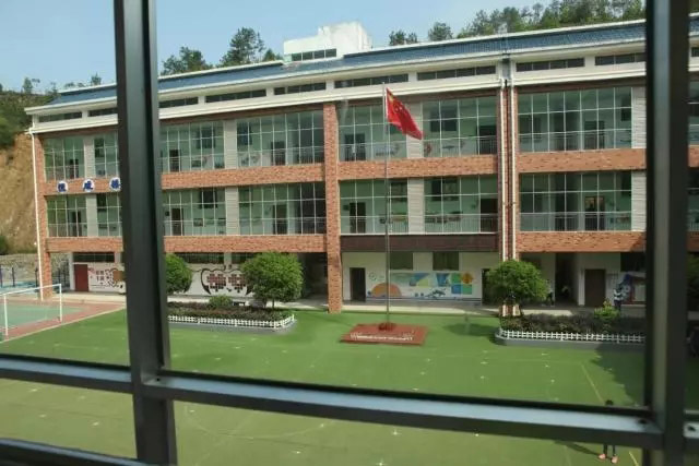 延綿大愛(ài)五百公里，廣東博皓實(shí)鷹隊(duì)情牽江西上猶縣特殊教育學(xué)校-2